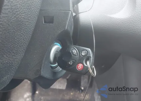 2017 Ford Focus S из США, поврежденный, VIN 1FADP3E20HL332075